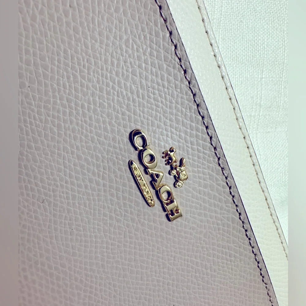 NWT COACH | Accordion Zip Bicolor Crossgrain Leather F52756 Wallett - Picture 3 of 7